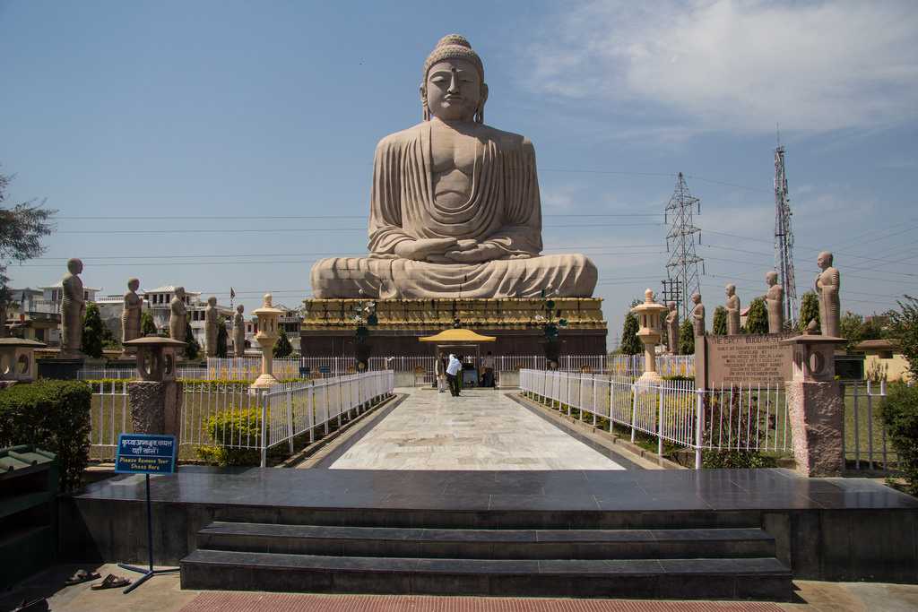 <h2>Bodh Gaya, Bihar - Buddha, Mahabodhi Tree and the Land of Nirvana</h2>